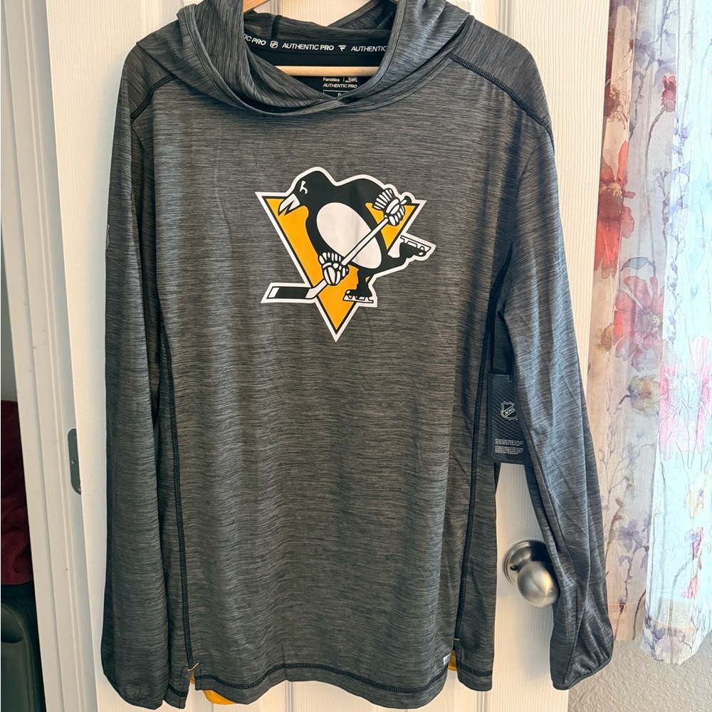 NWT Fanatics Authentic Pittsburgh Penguins NHL Hoodie